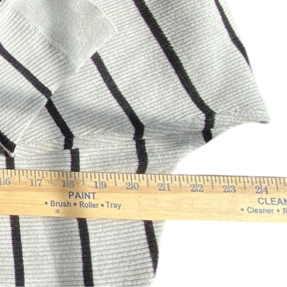 PHOLOSOPHY Republic Clothing Women’s Blue/Cream Striped Pull-over Sweater Sz XS - Picture 11 of 13